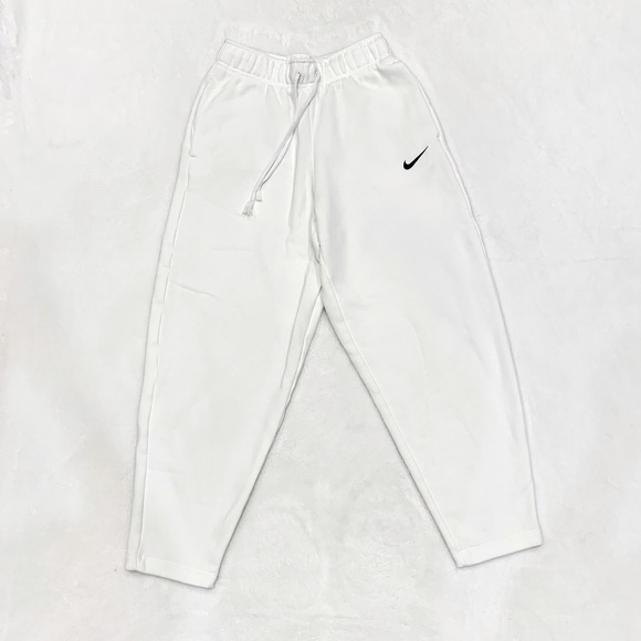 Nike Pants & Jumpsuits Nike White Loose Fit Womens Fleece